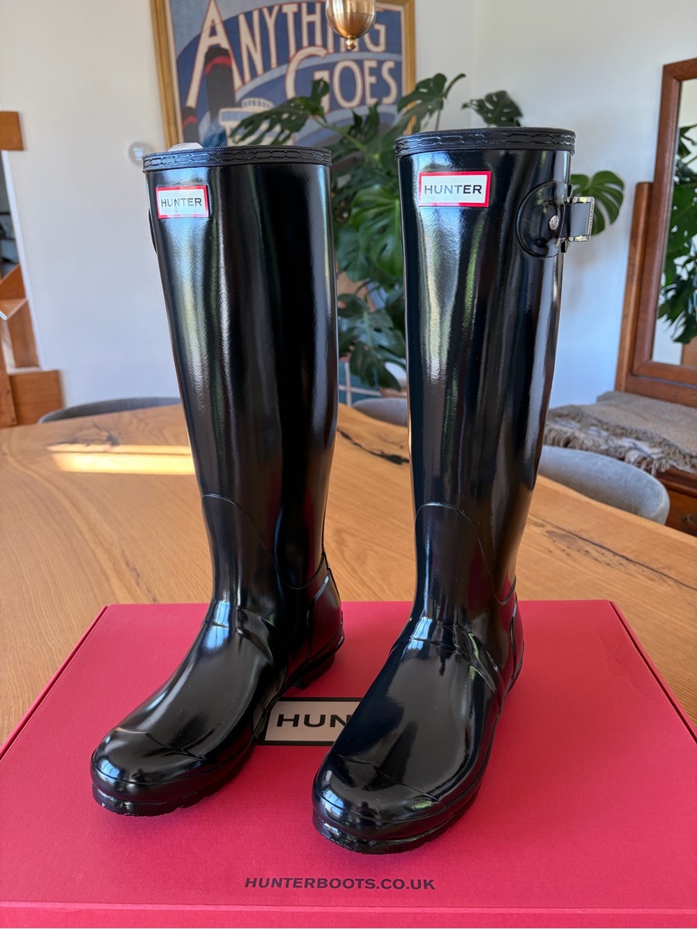 Hunter Women’s Original Tall Gloss Boot - Size 8